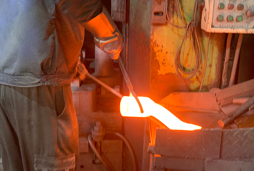Hapat drejt procesit të falsifikimit