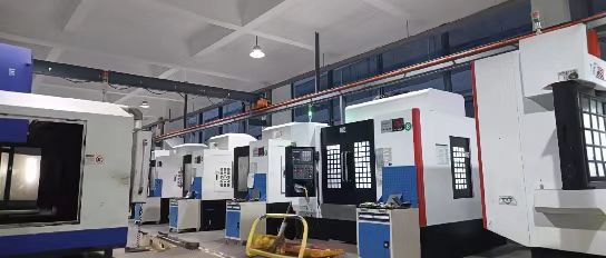 Makineri Haozhifeng forcon menaxhimin e prodhimit për efikasitet më të madh